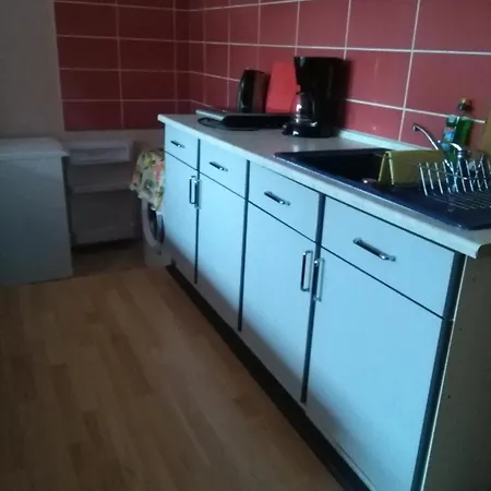 Monteuerwohnung * Λειψία
